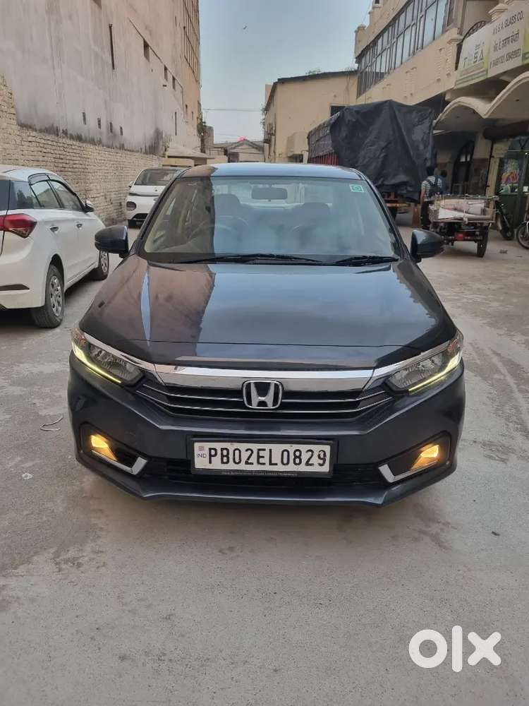 Honda Amaze 2022 Petrol Good Condition New Tyer