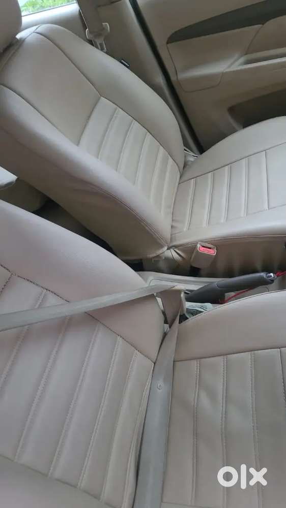 Maruti Ertiga Vxi 2025