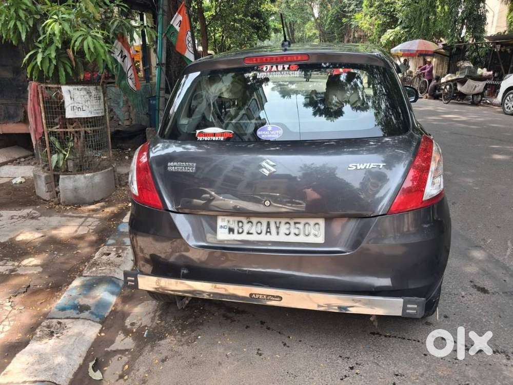 Maruti Suzuki Swift Lxi Optional-o, 2017, Petrol