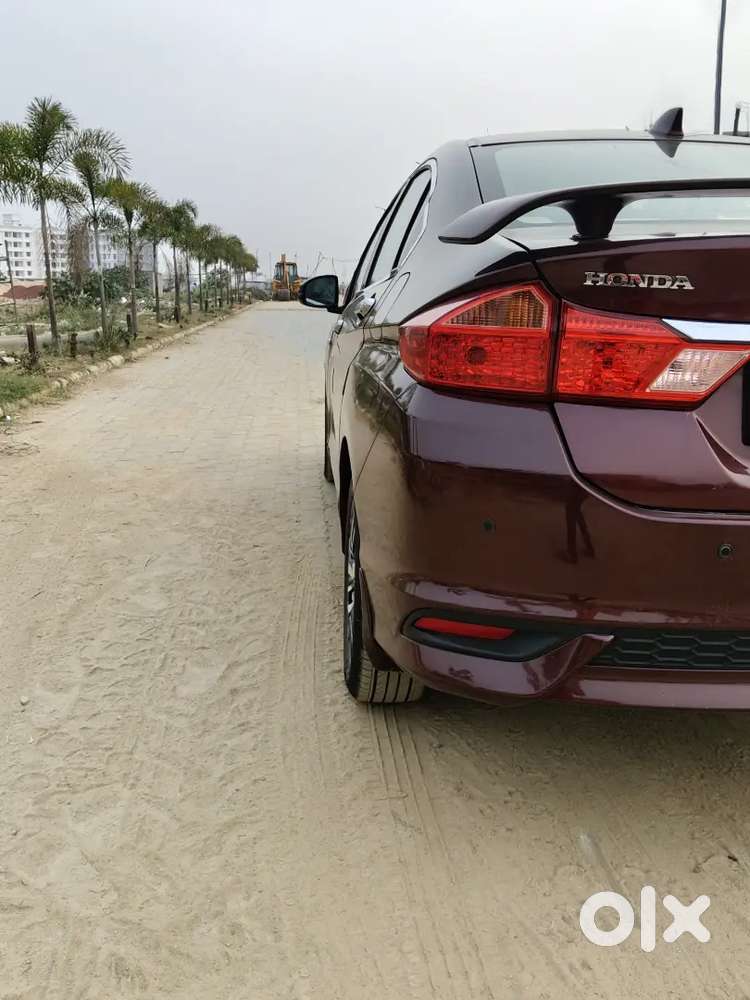 Honda City Zx Cvt 2017 In Very Good Condition
