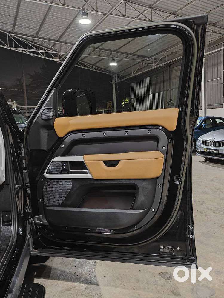 Land Rover Defender 2.0 110 X-dynamic Hse, 2023, Petrol