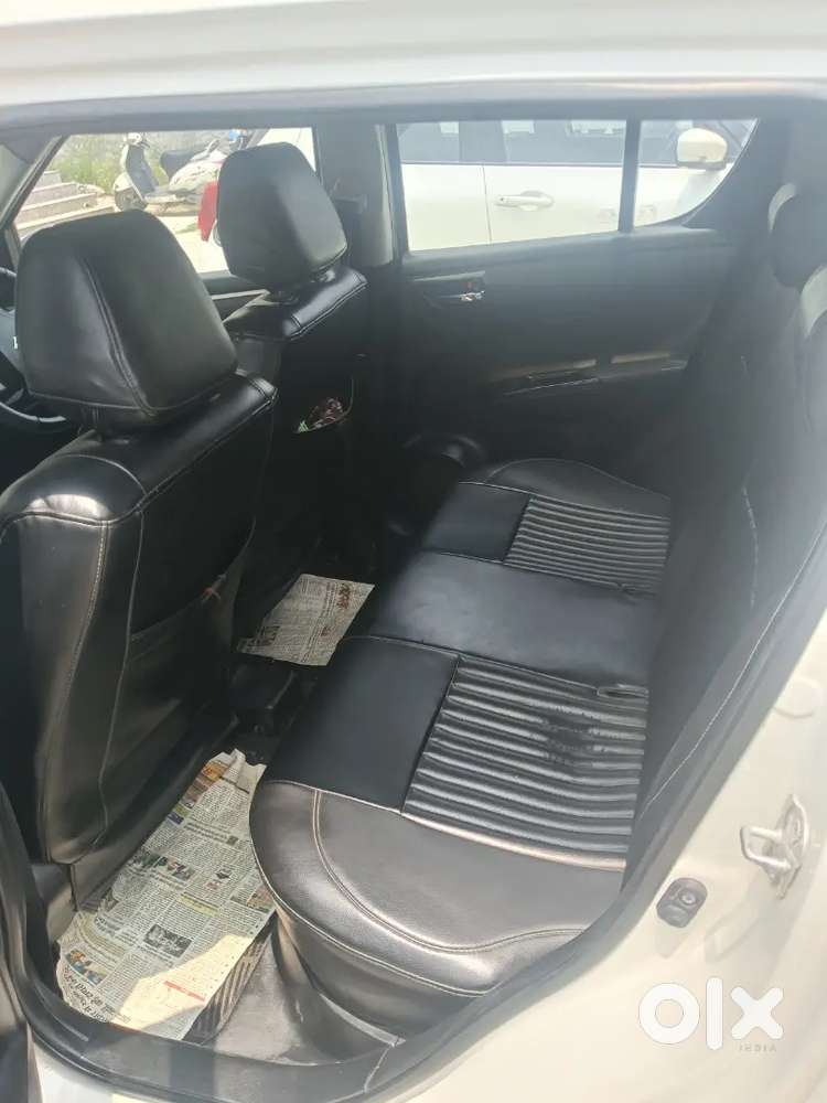 Maruti Suzuki Swift Petrol Manual 2012