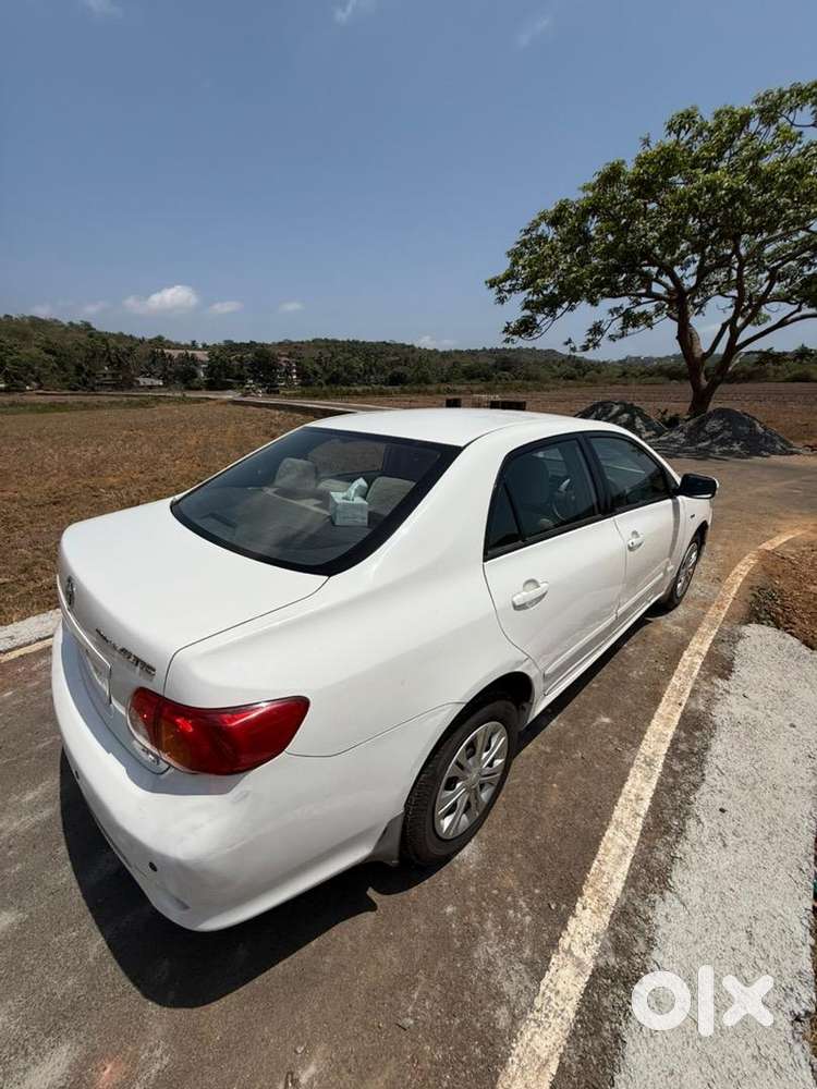 Toyota Corolla Altis 2009 Petrol Well Maintained