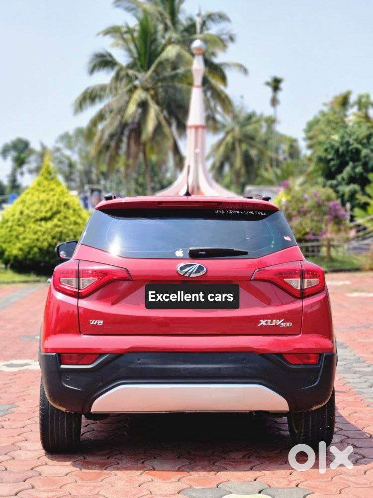 Mahindra Xuv300 W8 Diesel, 2019, Diesel