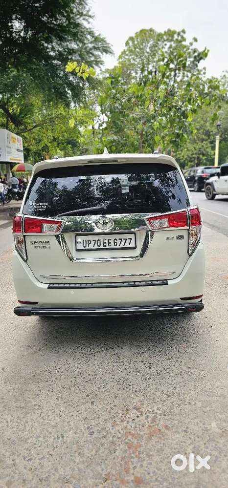 Toyota Innova Crysta 2018