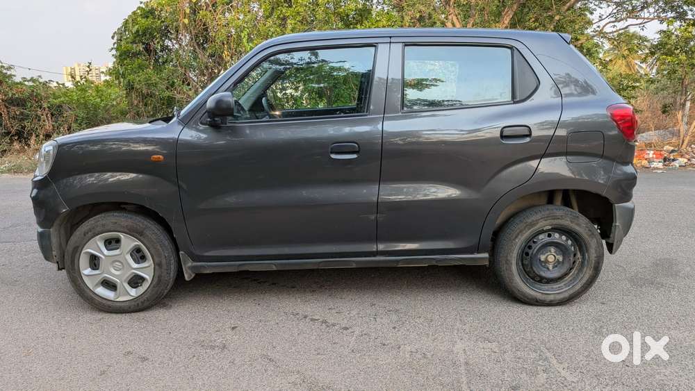Maruti Suzuki S-presso Vxi Opt, 2022, Petrol