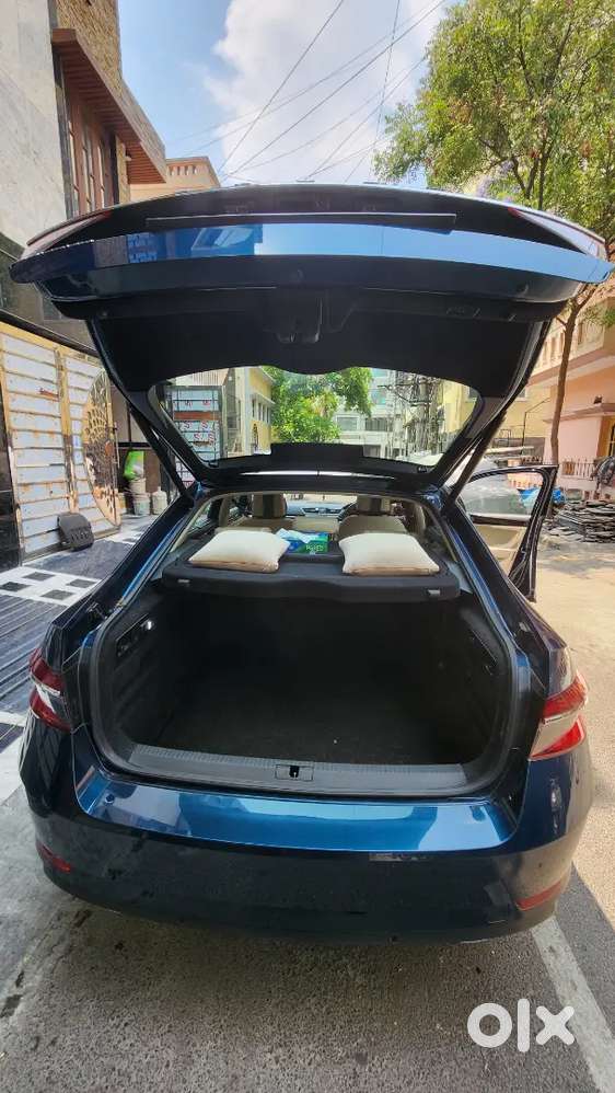 Skoda Superb 2.0 L&k , Brand New Condition