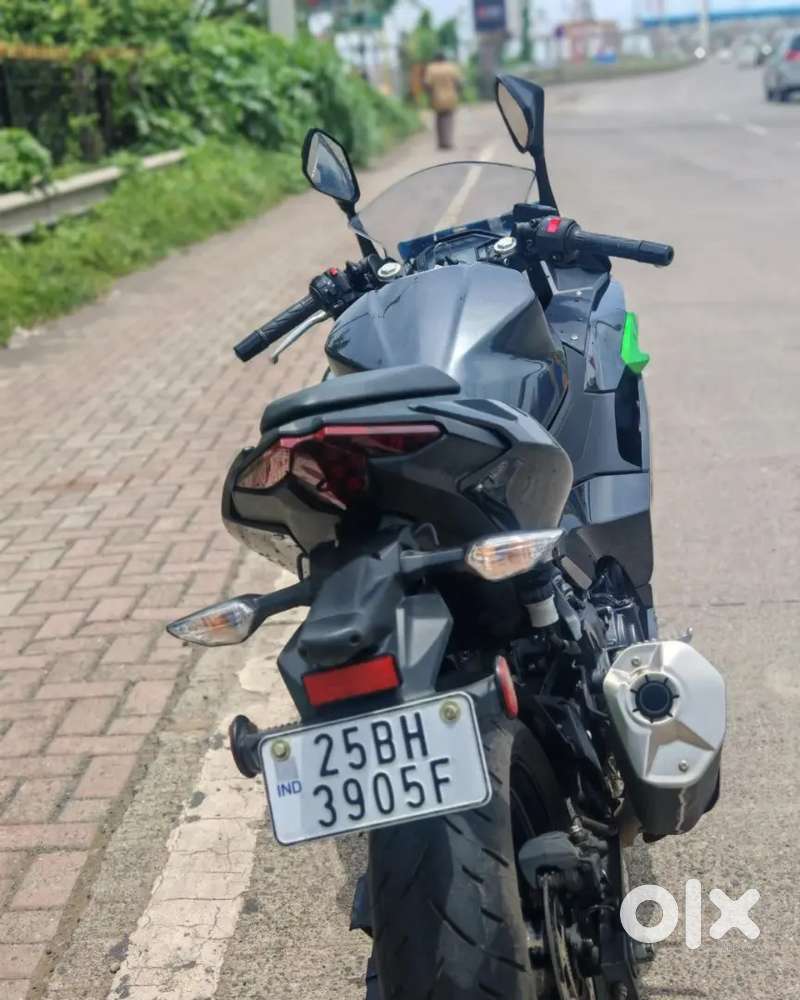 1 Used Kawasaki Ninja ZX-9R Bikes in Kashimira - Buy & Sell Second