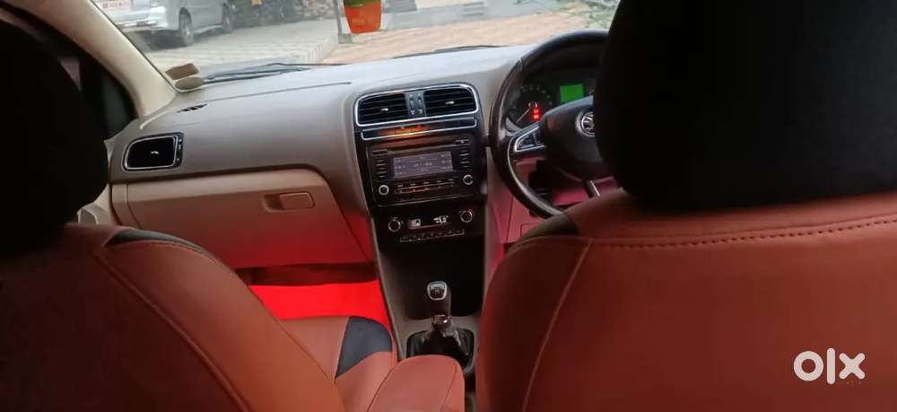 Skoda Rapid 2014 Diesel Well Maintained..all New Tyres Smooth Engine..