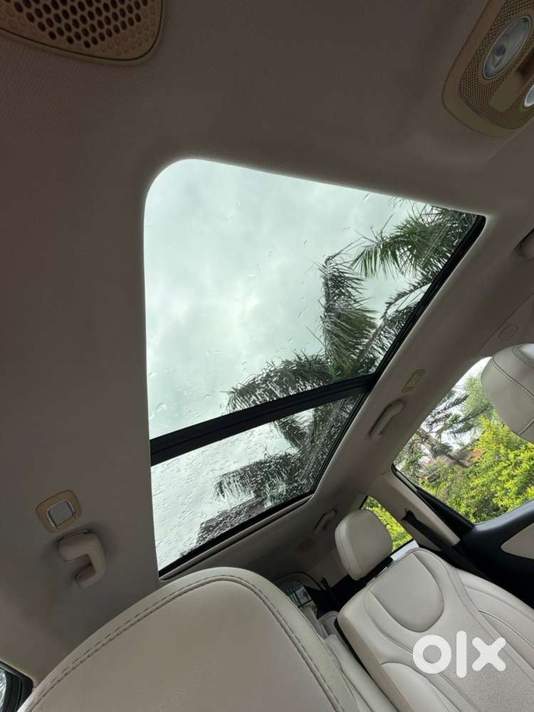 Mahindra Xuv700 Petrol 2026