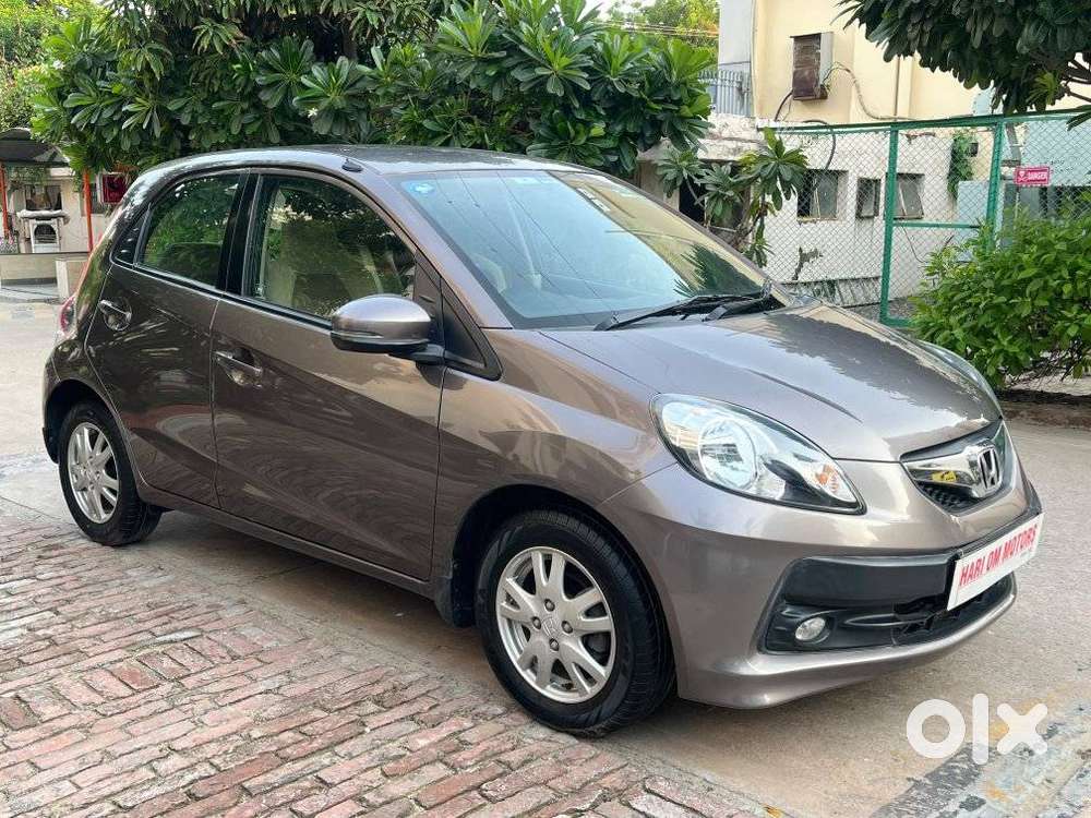 Honda Brio Vx Mt, 2015, Petrol