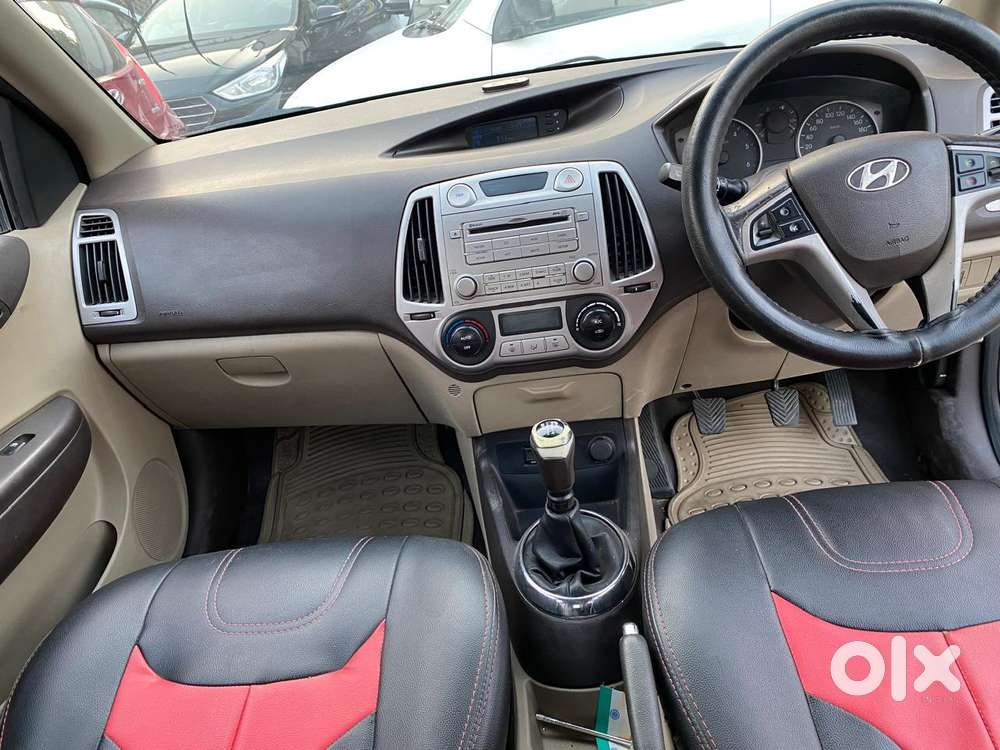 Hyundai I20 Asta 1.4 Crdi With Avn 6 Speed, 2012, Diesel