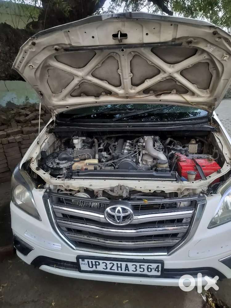 Toyota Innova 2016 Diesel 148000 Km Driven