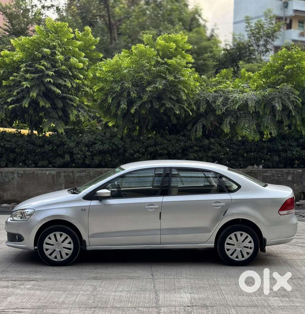 Volkswagen Vento 2013-2015 Magnific 1.6 Comfortline, 2014, Petrol
