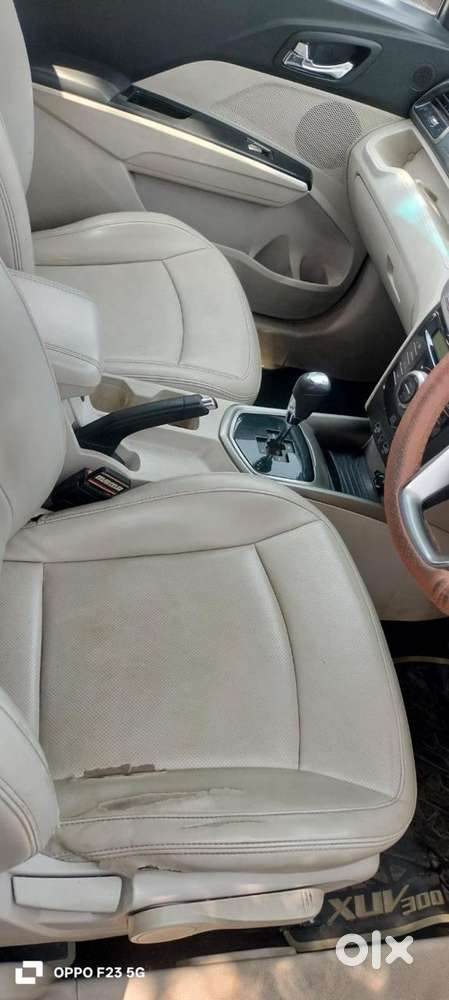 Mahindra Xuv300 W8 Amt Diesel, 2020, Diesel