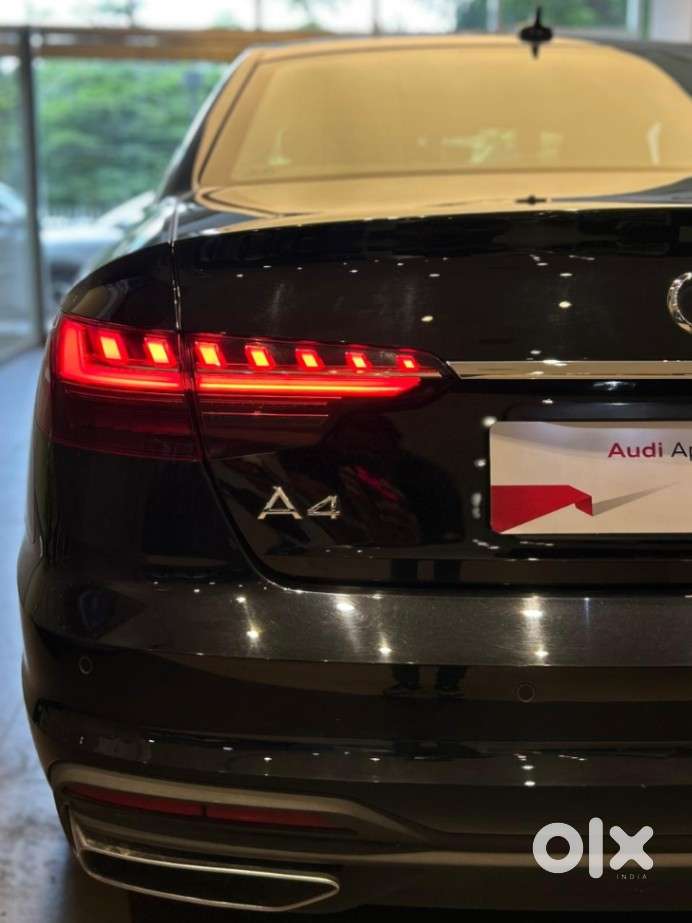 Audi A4 2.0 Premium 40 Tfsi, 2025, Petrol