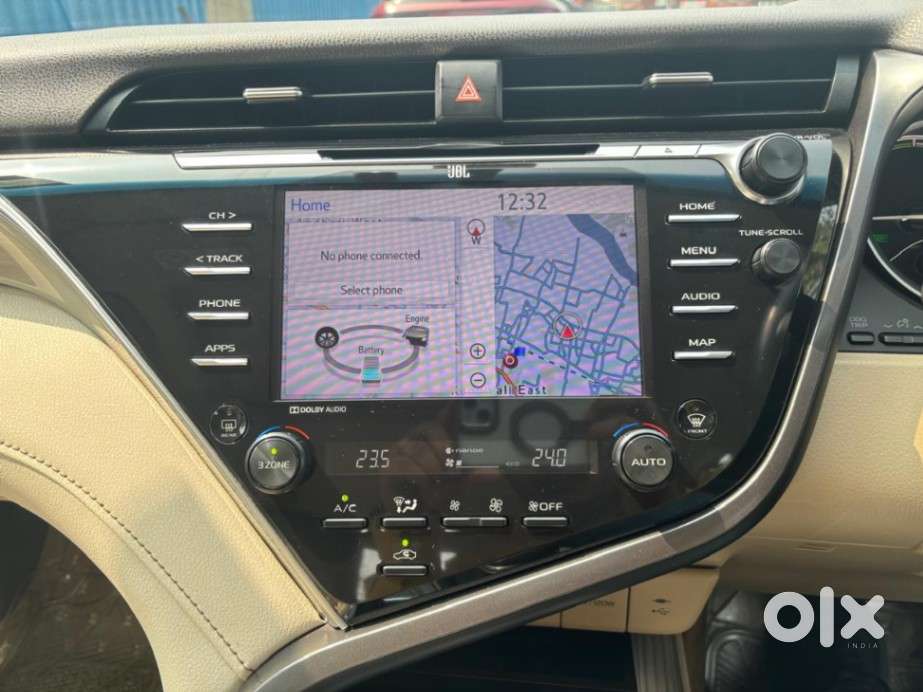 Toyota Camry, 2020, Petrol