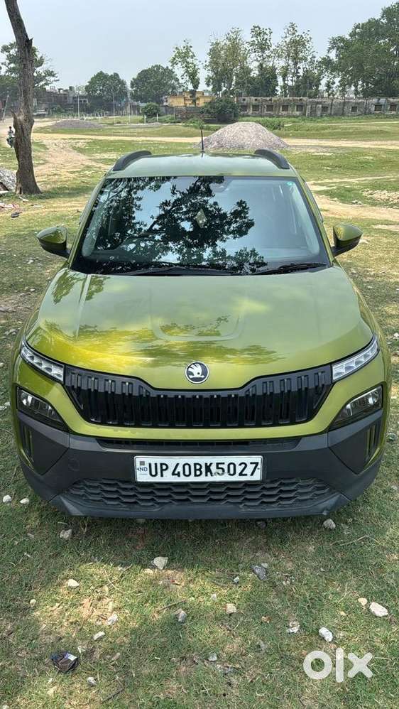 Skoda Superb Petrol Manual 2025