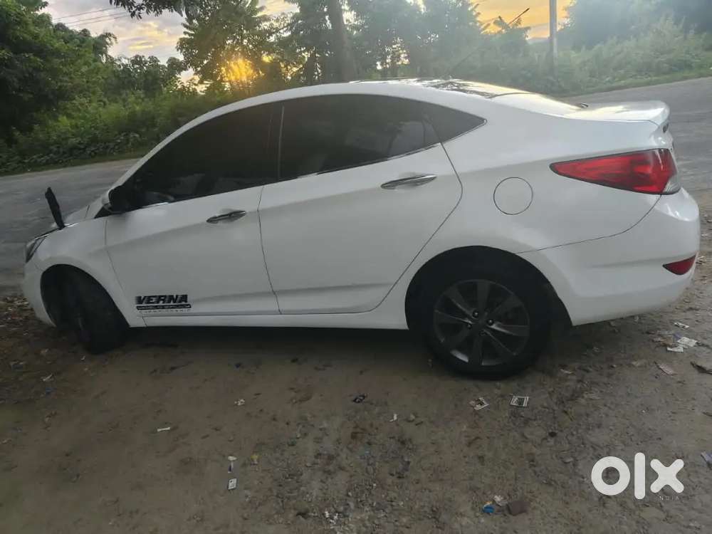 Hyundai Verna Diesel Manual 2012
