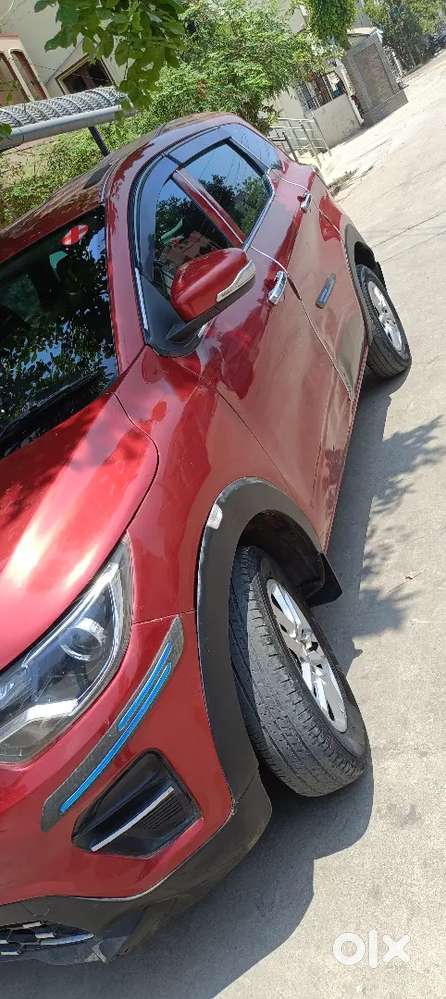 7 Seater Car , 40000 Km