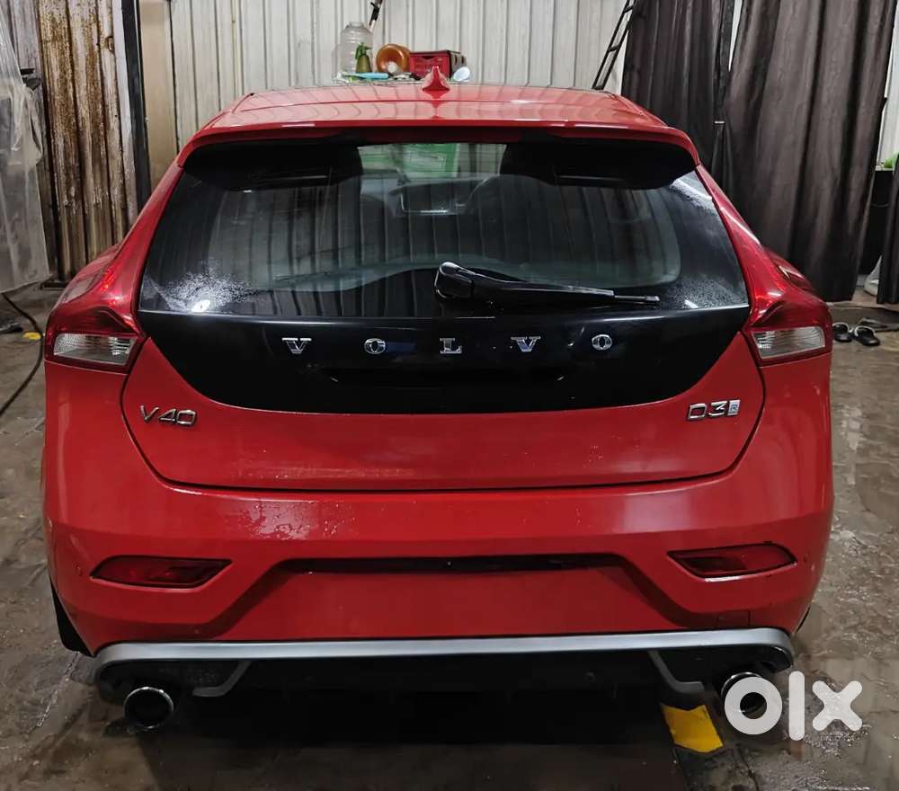 Volvo V40 2018 Diesel 50100 Km Driven