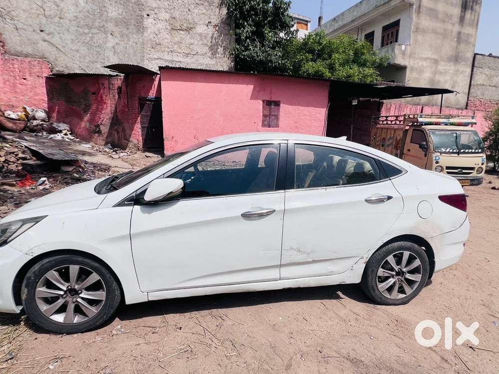 Hyundai 2012 Diesel Manual Year