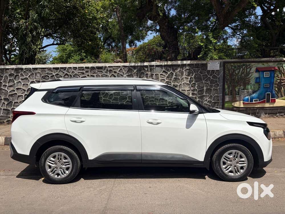 Kia Carens 1.5 Prestige 7 Str, 2023, Petrol