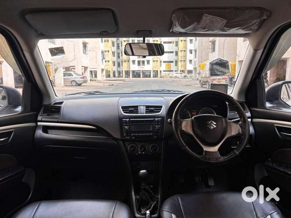 Maruti Suzuki Swift Vxi Abs Bsiv, 2017, Petrol