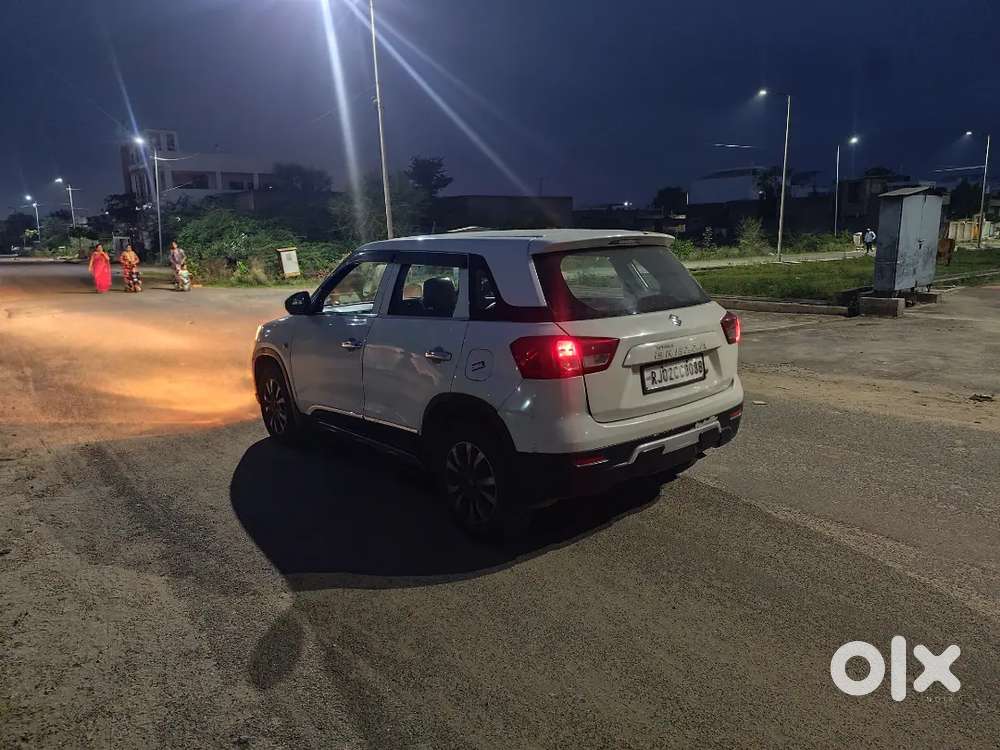 Maruti Suzuki Brezza 2016