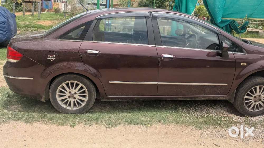 Fiat Linea Emotion 2011