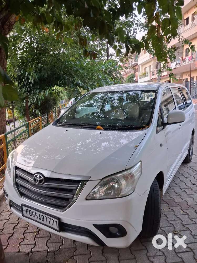 Toyota Innova 2.5 Gx 7 Seater,  Nov-14 Diesel 1st Owner