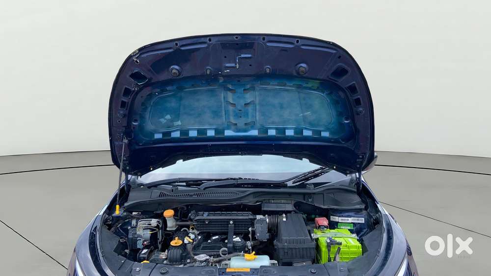 Tata Altroz Xz Plus (s), 2023, Petrol