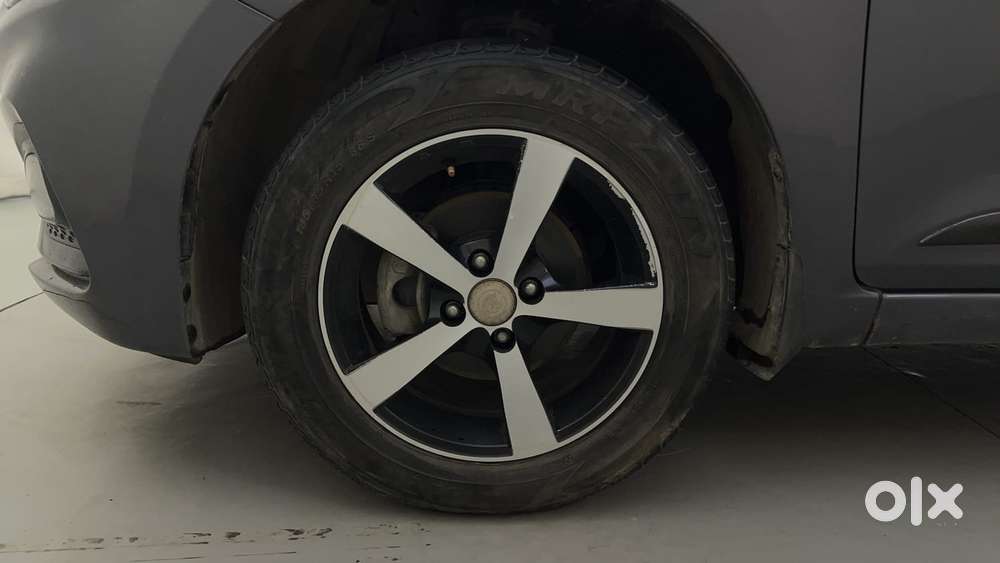 Hyundai Elite I20 1.2 Asta (o) Cvt, 2019, Petrol