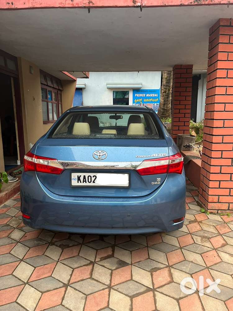 Toyota Corolla Altis 2014