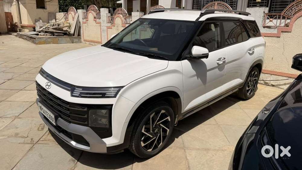 Hyundai Alcazar 2024 Diesel 20000 Km Driven