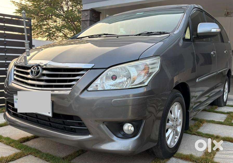 Toyota Innova 2.5 Vx 8 Str, 2014, Diesel