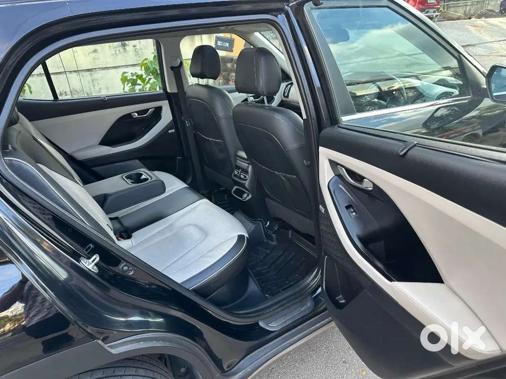 I Want To Sell My Hyundai Creta 2020 Diesel Very Well Maintained .