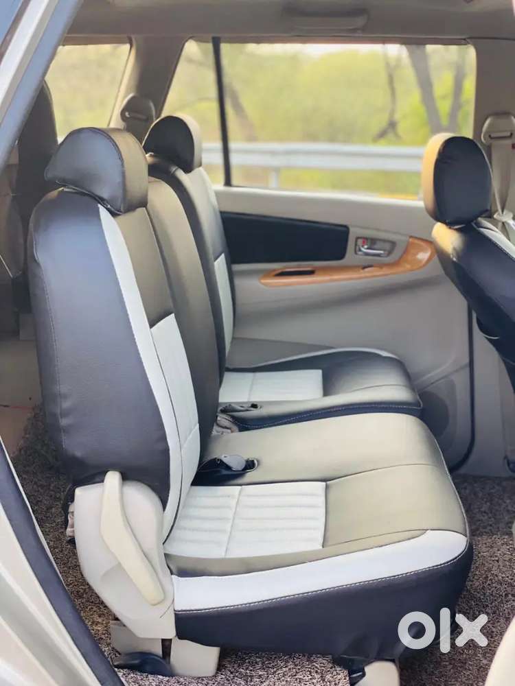 Toyota Innova It's Full Loaded Condition