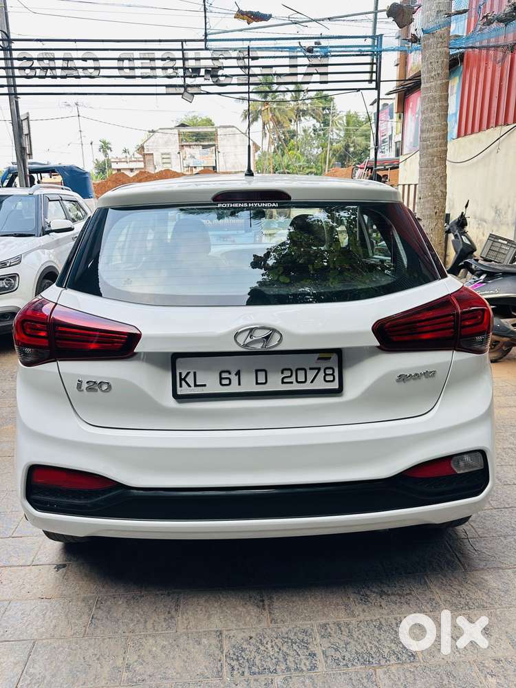 Hyundai I20 Sportz 1.2 Bs-iv, 2018, Petrol