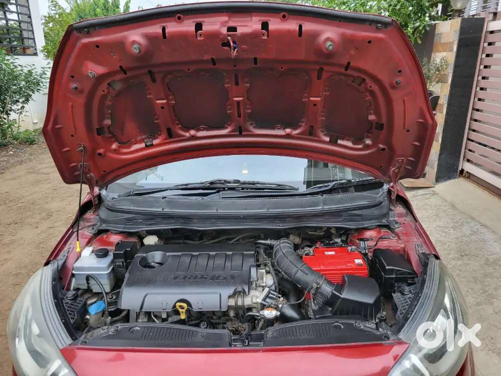 Hyundai I20 2012 Diesel 175000 Km Driven, Second Owner