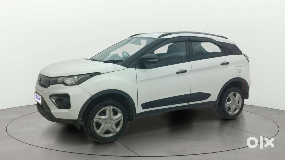 Tata Nexon 1.2 Revotron Xm (s), 2022, Petrol