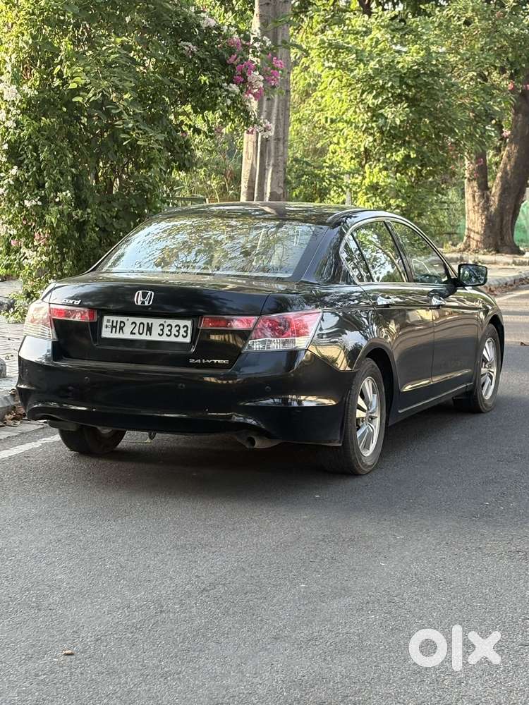 Honda Accord 2.4 Manual, 2008, Petrol