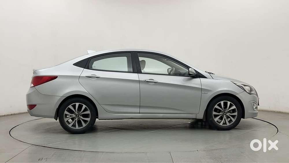 Hyundai Verna 1.6 Vtvt Sx, 2016, Petrol