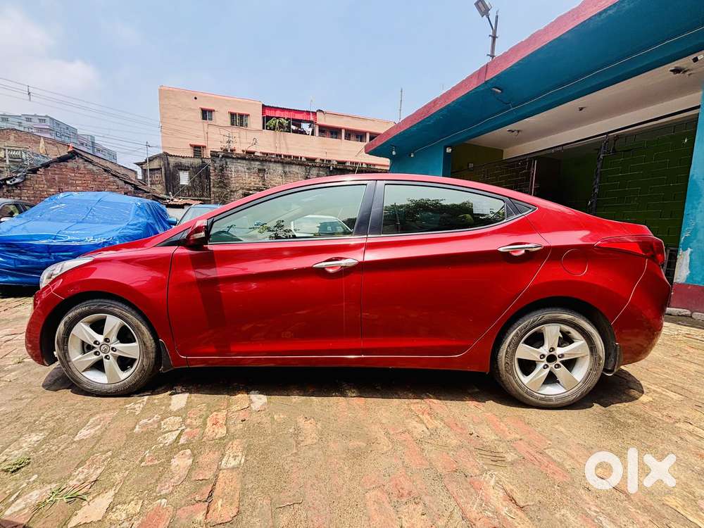 Hyundai Elantra 1.8 Sx Mt, 2013, Petrol
