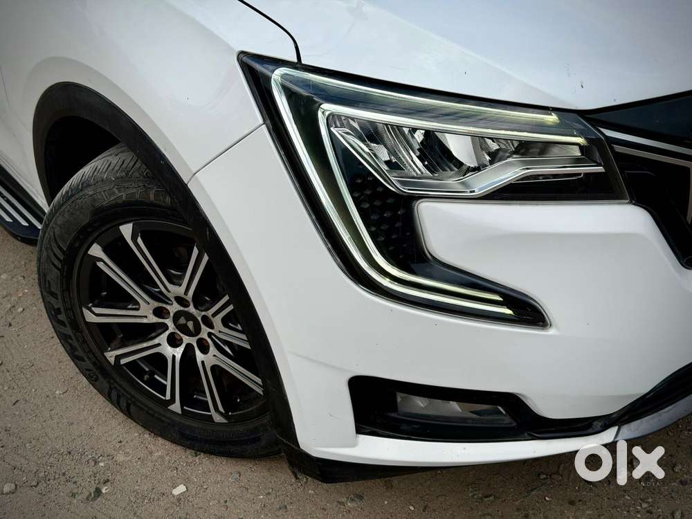 Mahindra Xuv700 2.0 Ax 7 Petrol At Luxury Pack Str, 2022, Petrol
