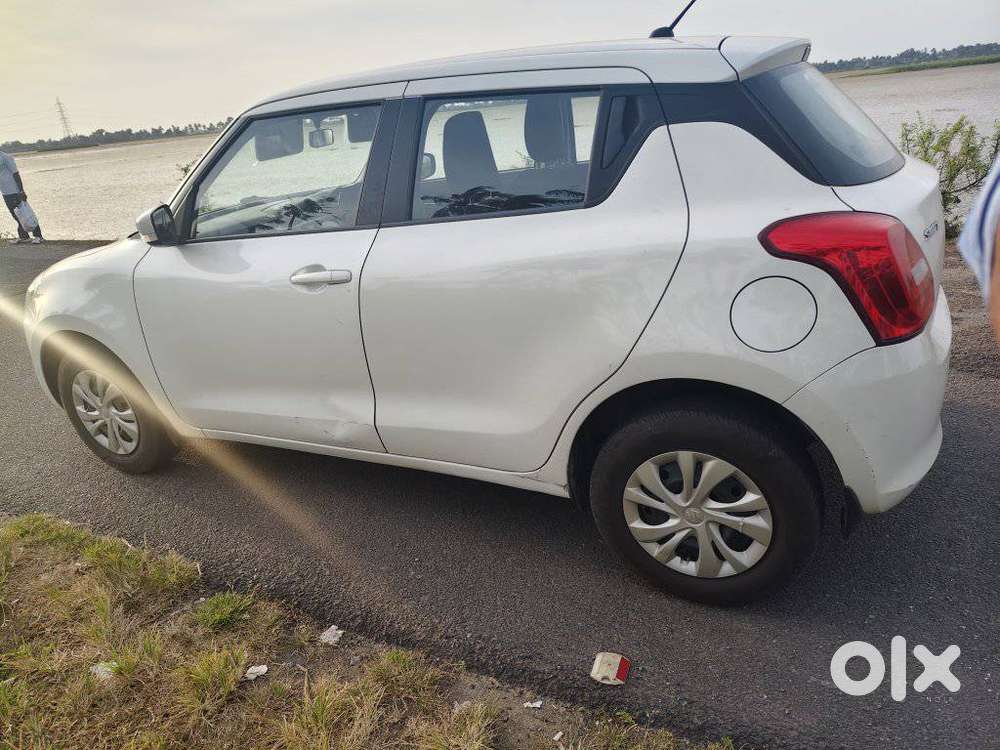 Maruti Suzuki Swift Vxi, 2018, Petrol