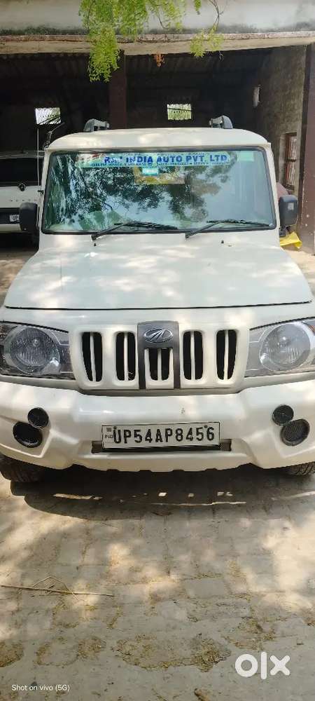 Mahindra Bolero Neo Plus 2013