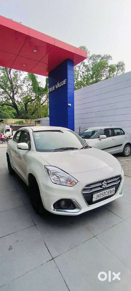Maruti Suzuki Dzire 1.2 Vxi, 2022, Petrol