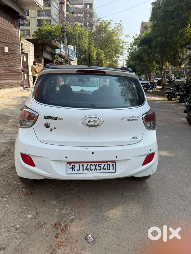 Hyundai Grand I10 2014 Diesel Well Maintained