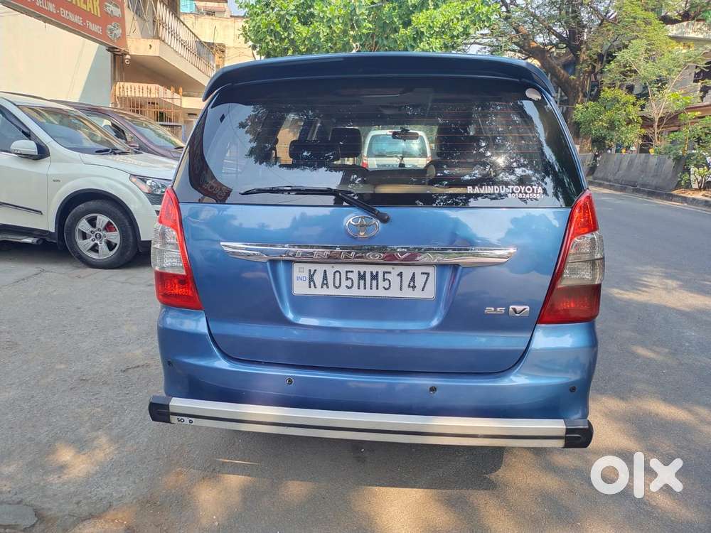 Toyota Innova 2.5 V 8 Str, 2013, Diesel